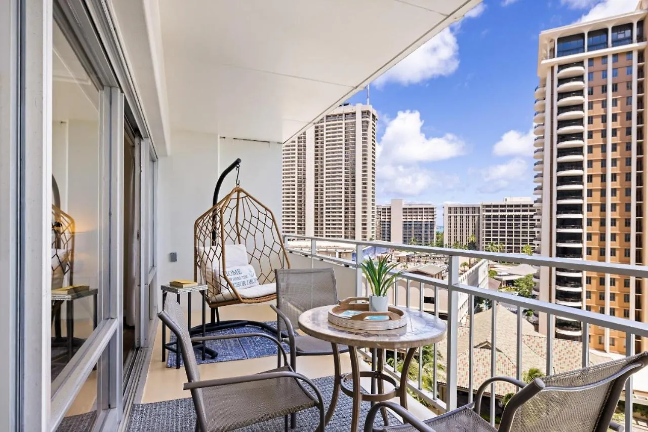 Ilikai Collection 4- Amazing Views, Beachfront. Honolulu 0*,  United States