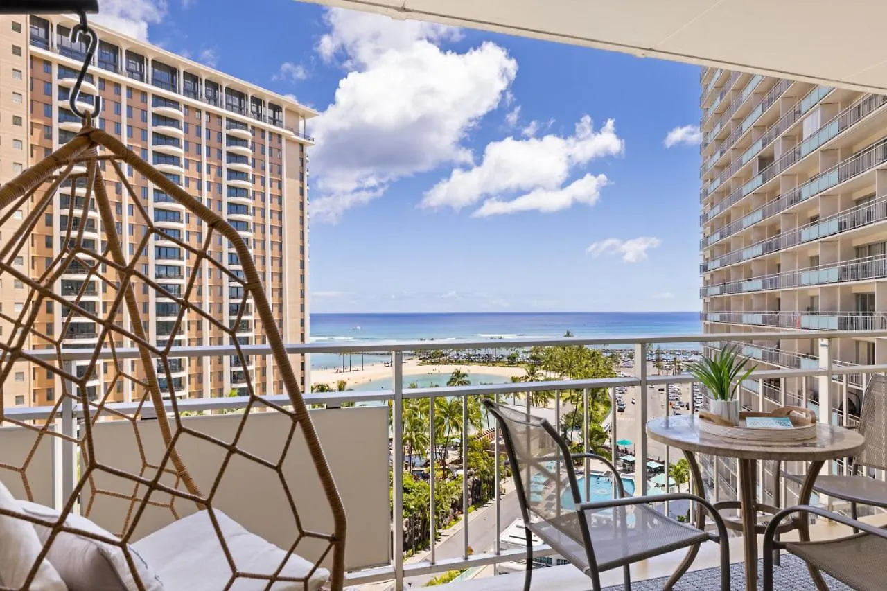Apartment Ilikai Collection 4- Amazing Views, Beachfront. Honolulu United States